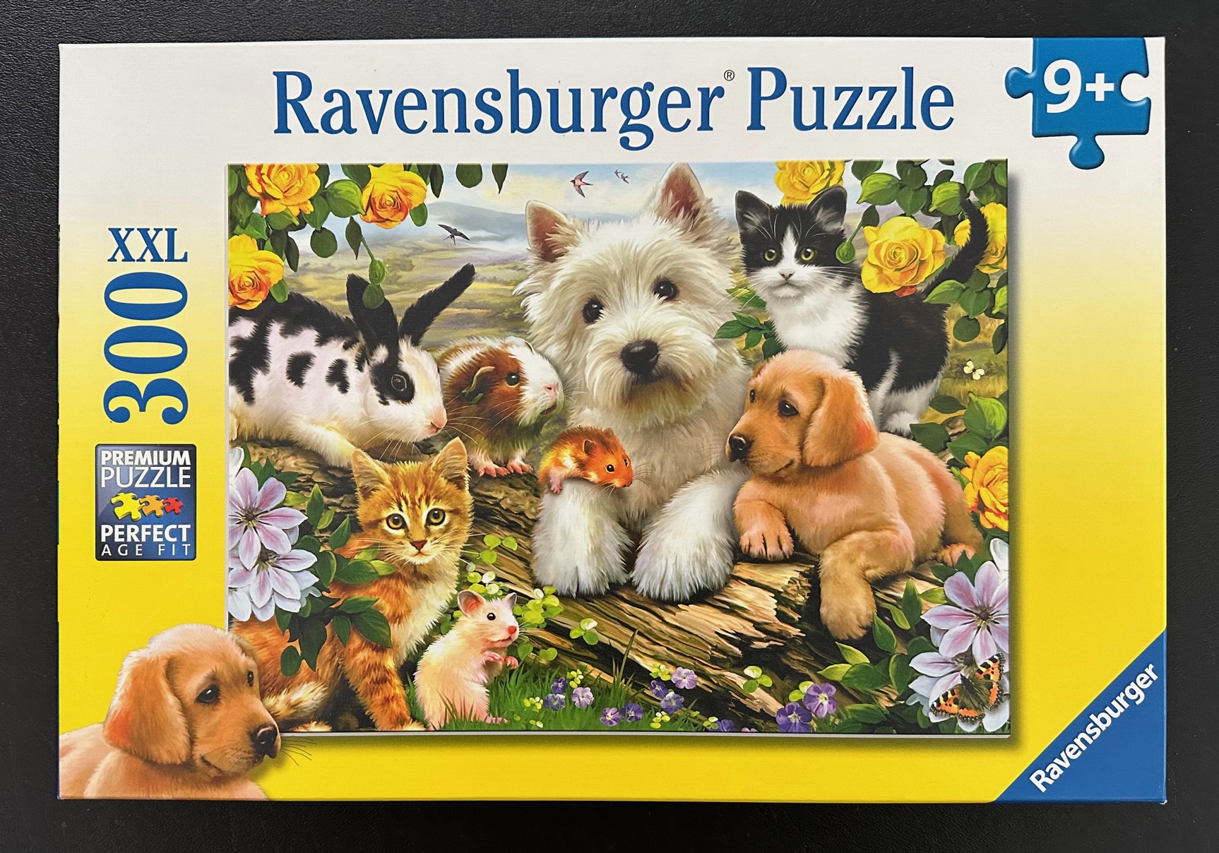 30594 Ravensburger XXL 19" x 14" Happy Animal Buddies 300